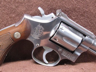 Smith & Wesson 67 No Dash 38 SPL 6 Shot DA/SA 4