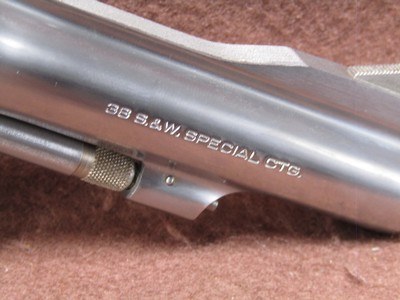 Smith & Wesson 67 No Dash 38 SPL 6 Shot DA/SA 4