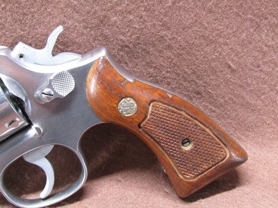 Smith & Wesson 64-1 38 SPL 6 Shot DA/SA 4