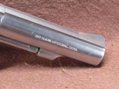 Smith & Wesson 64-1 38 SPL 6 Shot DA/SA 4