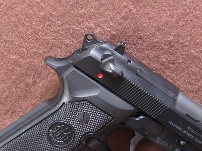 Like New Italy Beretta 92FS 9 mm Lasermax Green Laser 4.75