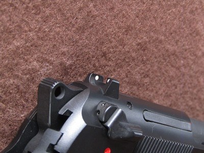 Like New Italy Beretta 92FS 9 mm Lasermax Green Laser 4.75