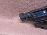 Smith & Wesson 36 Chief's Special 38 SPL 5 Shot DA/SA 2