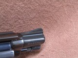 Smith & Wesson 36 Chief's Special 38 SPL 5 Shot DA/SA 2