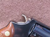 Smith & Wesson 36 Chief's Special 38 SPL 5 Shot DA/SA 2