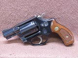 Smith & Wesson 36 Chiefs Special 38 SPL 5 Shot DA/SA 2