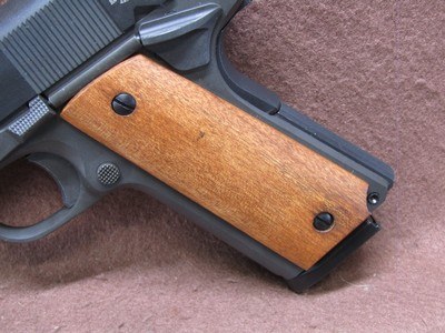 Like New Armscor Rock Island 1911-A1 FS 45 ACP Semi 5
