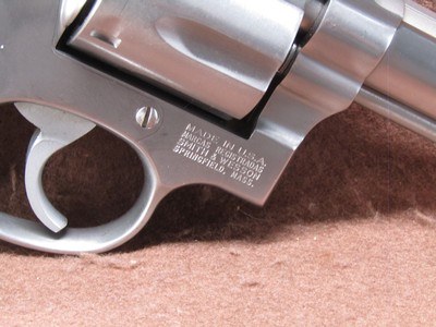 Smith & Wesson 64-5 Stainless 38 SPL 6 Shot DA/SA 4