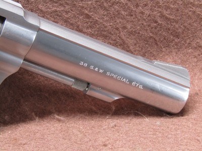 Smith & Wesson 64-5 Stainless 38 SPL 6 Shot DA/SA 4