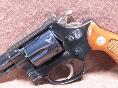 Smith & Wesson 34-1 Kit Gun 22 LR 6 Shot DA/SA 2