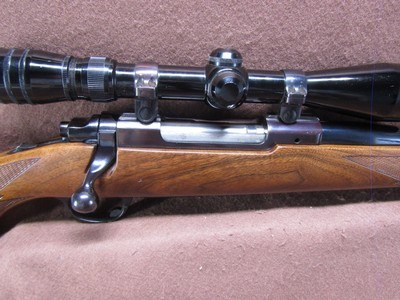 Ruger M77 7 mm Rem Mag Bolt 24