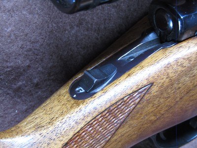 Ruger M77 7 mm Rem Mag Bolt 24