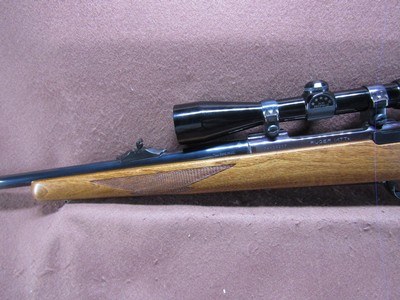 Ruger M77 7 mm Rem Mag Bolt 24