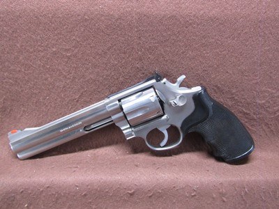 Smith & Wesson 686 357 Mag Combat 6 Shot DA/SA 6
