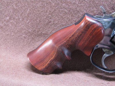 Smith & Wesson 586 Combat 357 Mag 6 Shot DA/SA 6
