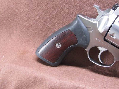 Ruger Super Redhawk 44 Mag 6 Shot DA/SA 9.5