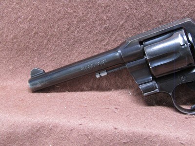 Colt Official Police 38 SPL 6 Shot DA/SA 5