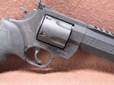 Taurus 454H Raging Hunter 454 Casull 5 Shot DA/SA 8.375