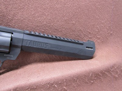 Taurus 454H Raging Hunter 454 Casull 5 Shot DA/SA 8.375