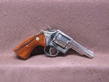 Smith & Wesson 10-6 38 SPL 6 Shot DA/SA 4