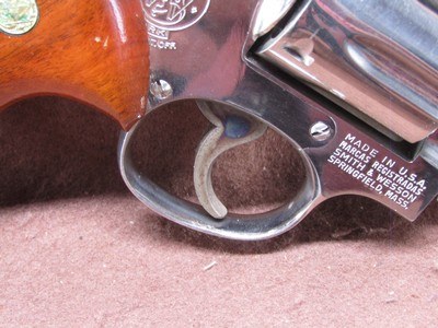 Smith & Wesson 10-6 38 SPL 6 Shot DA/SA 4