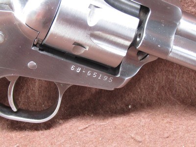 Ruger NM Single Six Convert 22 LR/Mag 6 Shot SA 5.5
