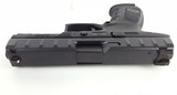 Beretta APX 9mm 2 x 17+1 Black JAXF921 - 5 of 17