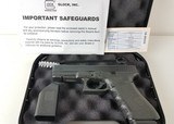 Glock 17 9MM Gen 3 G17 PG1250202 - 1 of 8