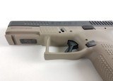 CZ P-10 C FDE
9MMC 2X15 Mags Like New 91521 - 11 of 16