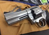Smith & Wesson 610 10mm SS 12463 - 2 of 4
