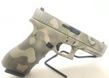 GLOCK 17 9mm GEN 3 CAMO +2 mags great condition - 3 of 7