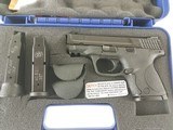 Smith & Wesson M&P 40 S&W 109303 Used - 1 of 4