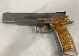 Sig Sauer P226 S 9mm 17+1 Stainless/Gold Sport 226 - 2 of 11