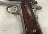 Colt 1911 Combat Commander .45 ACP two tone Lew Horton - 6 of 6