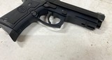 Beretta 92FS Compact 9mm 13+1 - excellent condition J90C9F10 - 7 of 11