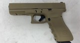 Glock 22 Gen 3 .40 S&W FDE 15+1 w/ night sights - great condition! - 2 of 17