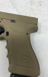Glock 22 Gen 3 .40 S&W FDE 15+1 w/ night sights - great condition! - 6 of 17