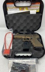 Glock 22 Gen 4 .40 S&W Burnt Bronze Cerakote Finish w/ night sights one mag - 1 of 24