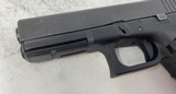 Used Glock 22 G22 Gen 4 .40 S&W 15rd w/ three mags Glock - good condition - 4 of 15