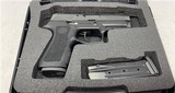 Sig Sauer P320 9mm 320 compact 320C-9-BSS Sig Sig Sig Sauer Sig Sauer - 1 of 15