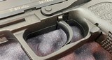 H&K m709001-A5 9MM USP USP9-V1 9 mm New in box - 5 of 12