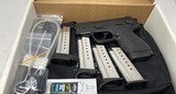 Springfield XDE 9mm Luger 3.3