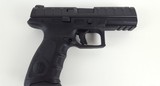 Beretta APX 9mm 2 x 17+1 Black JAXF921 - 4 of 17