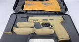 Smith & Wesson M&P9 M2.0 9mm Luger FDE 4.25