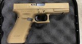 Glock 17 Gen 3 9mm Luger 17rd 4.49in Bronze finish - used excellent! - 2 of 3