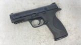 Smith & Wesson M&P40 40 S&W police trade in night sights 189 - 1 of 1