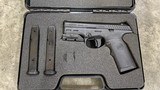 Steyr M40 40 S&W pistol - used excellent! 1275 - 1 of 1