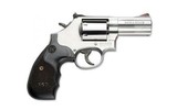 Smith & Wesson 686 Plus Deluxe 3