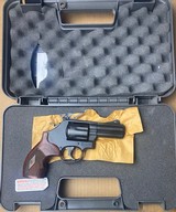 Smith & Wesson 586 L-Comp 357 Mag 3