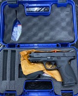 Trade in Smith & Wesson M&P 9mm Night Sights1-Mag 2234 - 3 of 8